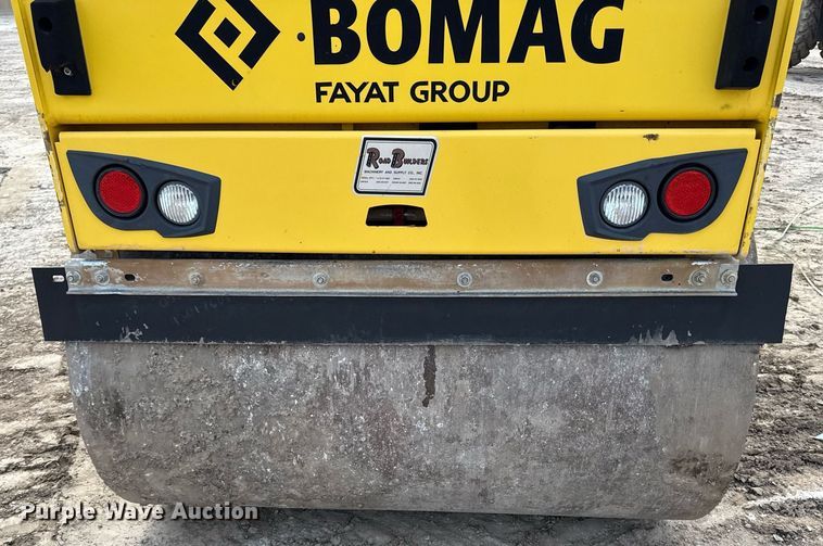 image for item ED4203 2021 Bomag BW138AD-5 double drum vibratory roller