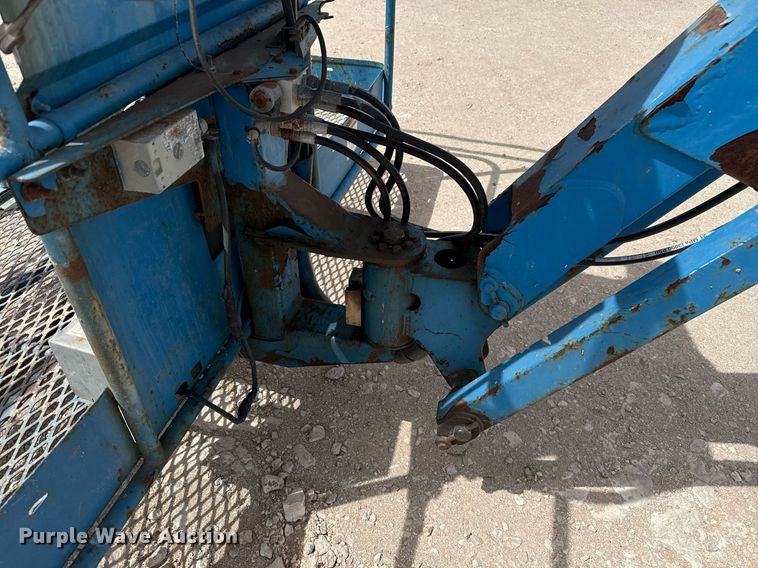 image for item ED5572 2008 Genie S-85 boom lift