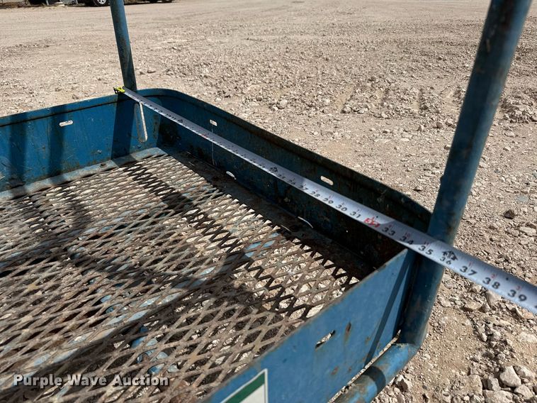 image for item ED5572 2008 Genie S-85 boom lift