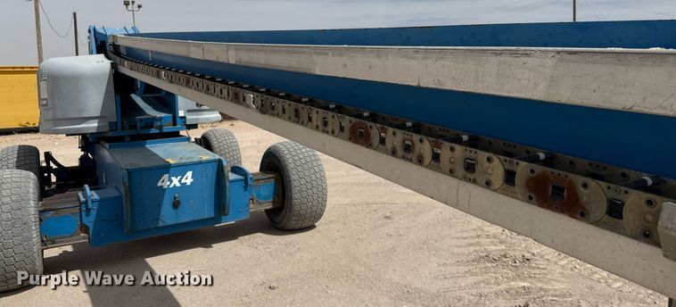 image for item ED5572 2008 Genie S-85 boom lift