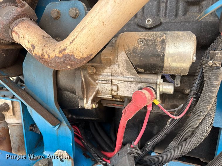 image for item ED5572 2008 Genie S-85 boom lift