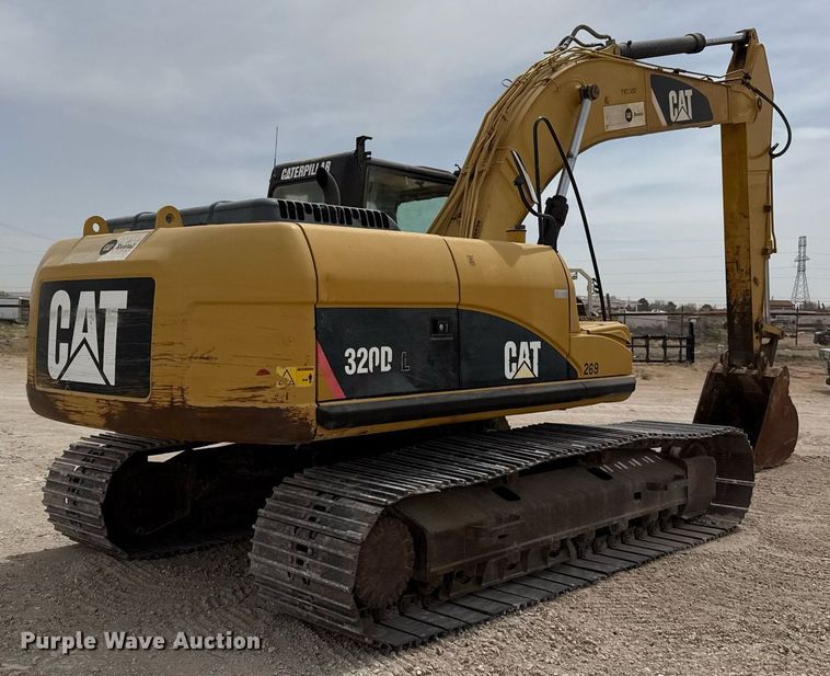 image for item ED5573 2009 Caterpillar 320D L excavator