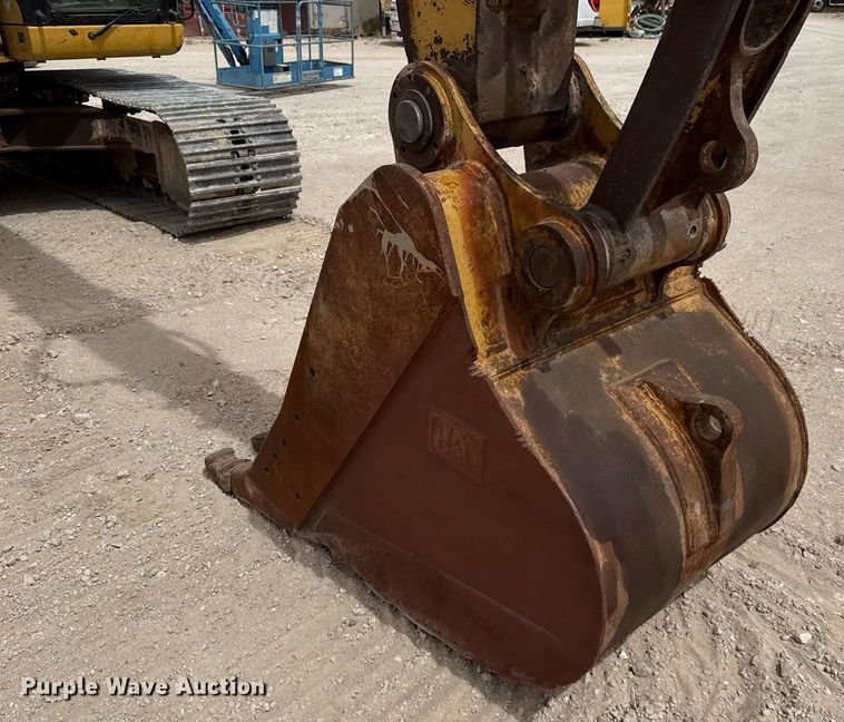 image for item ED5573 2009 Caterpillar 320D L excavator