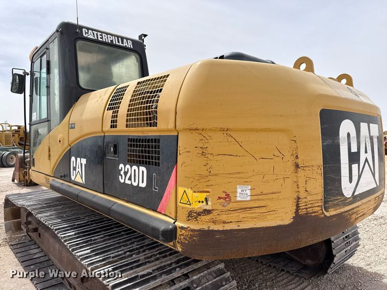 image for item ED5573 2009 Caterpillar 320D L excavator