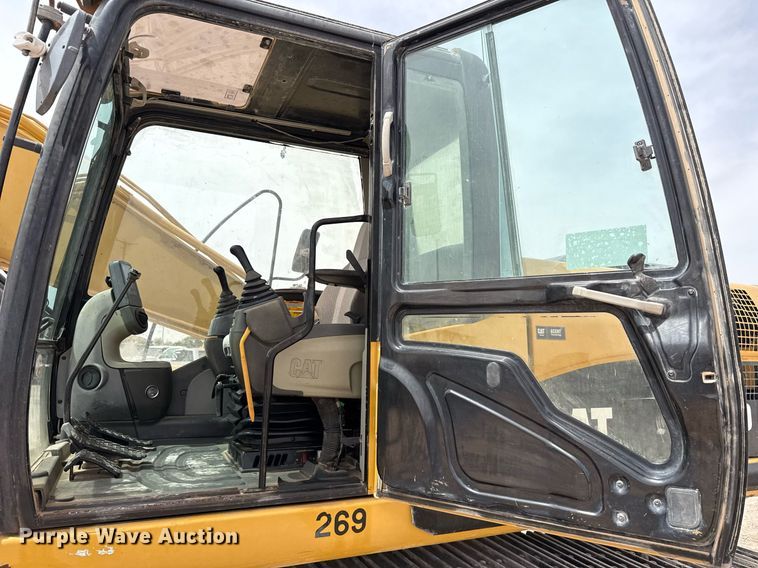 image for item ED5573 2009 Caterpillar 320D L excavator