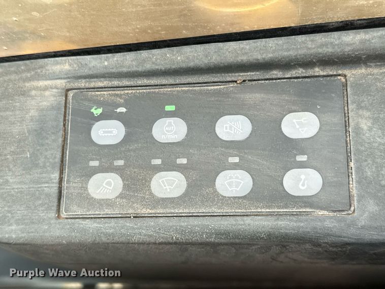 image for item ED5573 2009 Caterpillar 320D L excavator