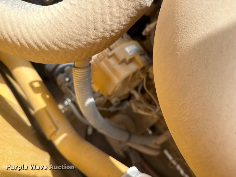 image for item ED5573 2009 Caterpillar 320D L excavator