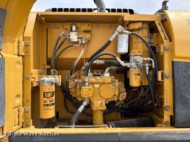 image for item ED5573 2009 Caterpillar 320D L excavator