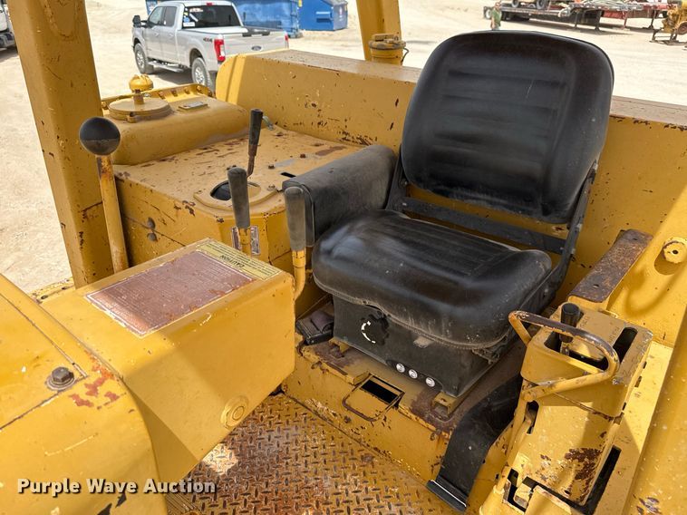 image for item ED5574 Caterpillar D8K dozer
