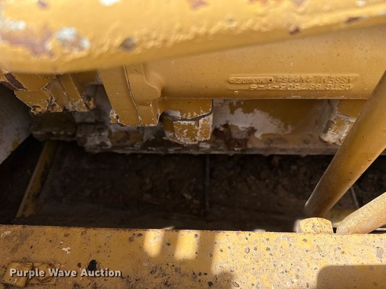 image for item ED5574 Caterpillar D8K dozer