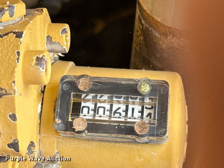 image for item ED5574 Caterpillar D8K dozer