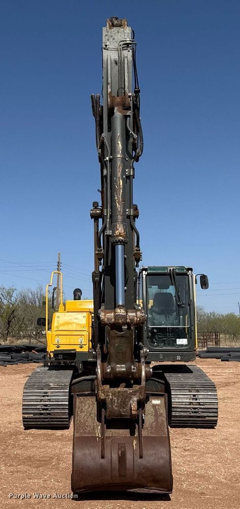image for item ED5575 2012 Volvo EC250DL excavator