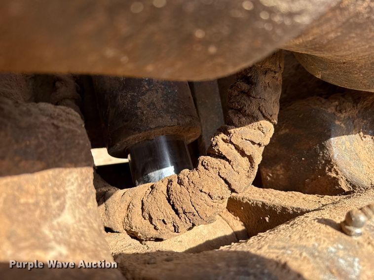 image for item ED5575 2012 Volvo EC250DL excavator