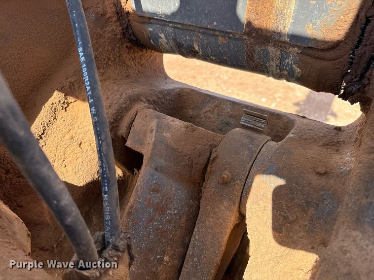 image for item ED5575 2012 Volvo EC250DL excavator