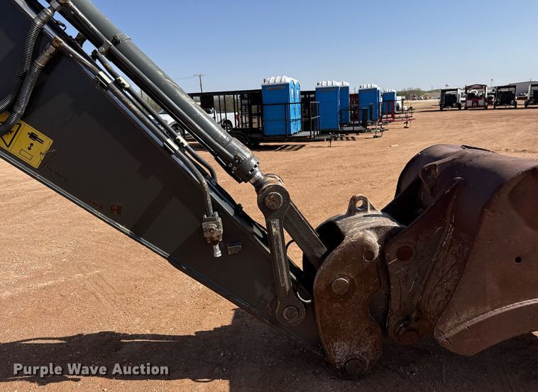 image for item ED5575 2012 Volvo EC250DL excavator