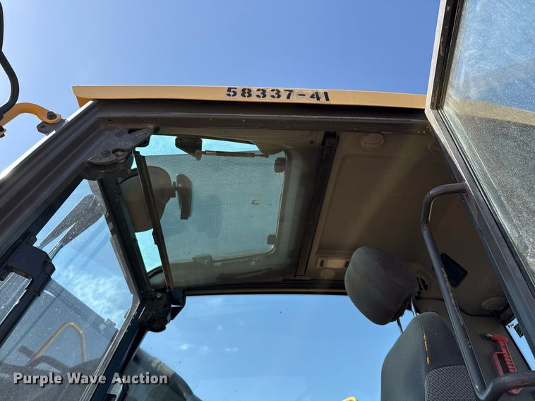 image for item ED5575 2012 Volvo EC250DL excavator