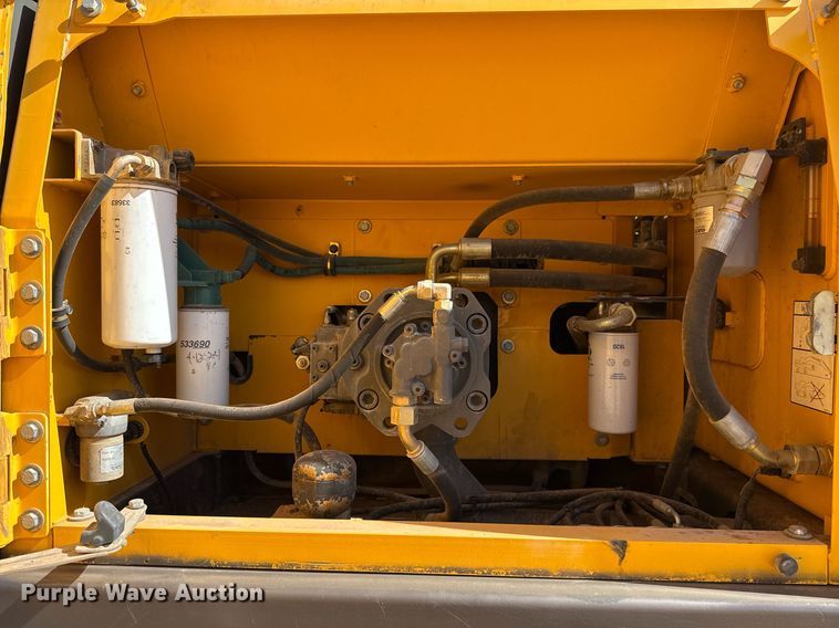 image for item ED5575 2012 Volvo EC250DL excavator