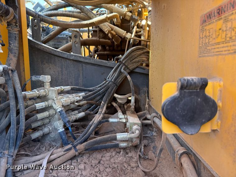 image for item ED5575 2012 Volvo EC250DL excavator