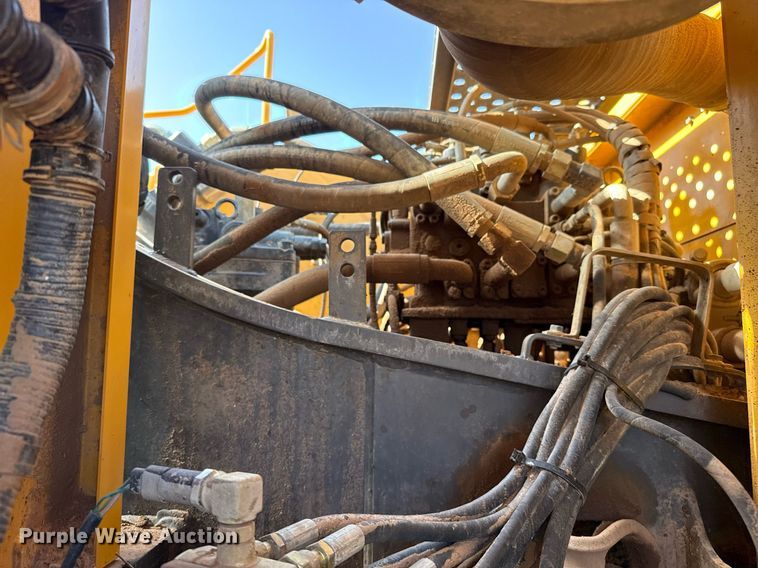 image for item ED5575 2012 Volvo EC250DL excavator