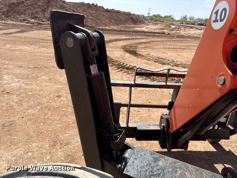 image for item ED5576 2006 JLG 10054 telehandler