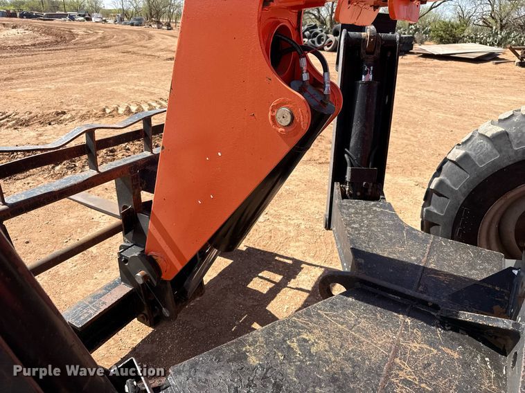 image for item ED5576 2006 JLG 10054 telehandler
