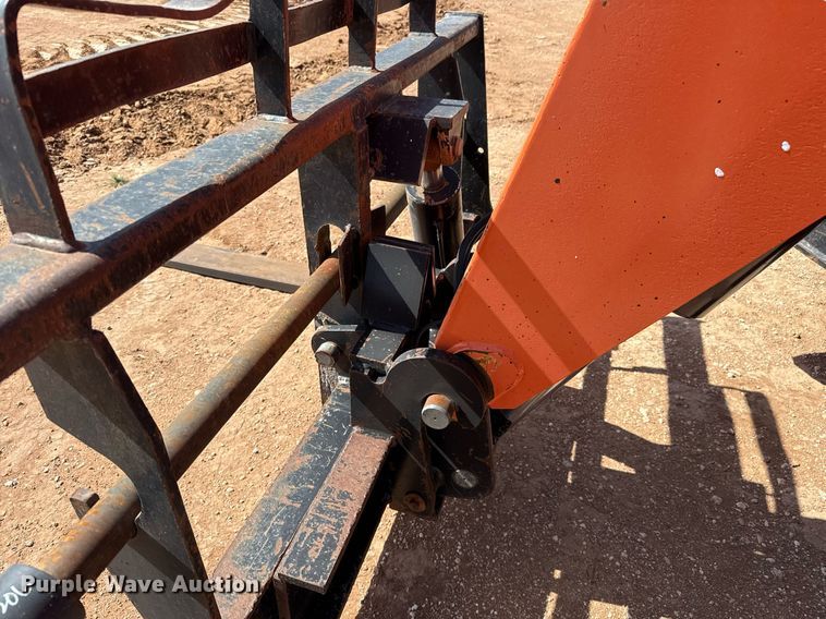 image for item ED5576 2006 JLG 10054 telehandler