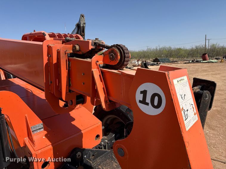 image for item ED5576 2006 JLG 10054 telehandler