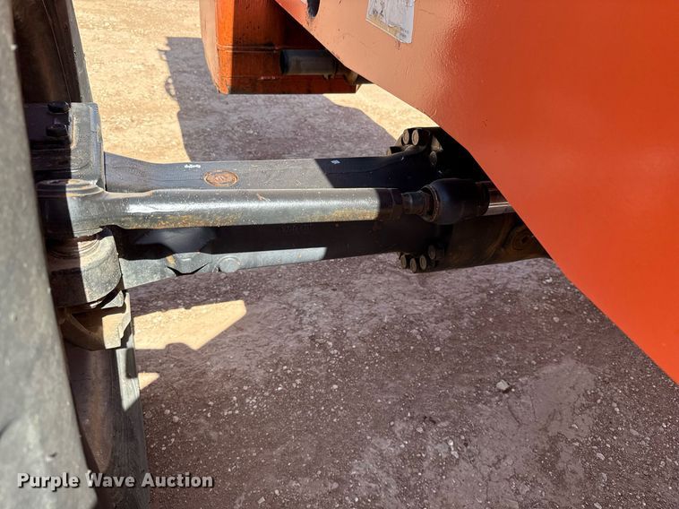image for item ED5576 2006 JLG 10054 telehandler