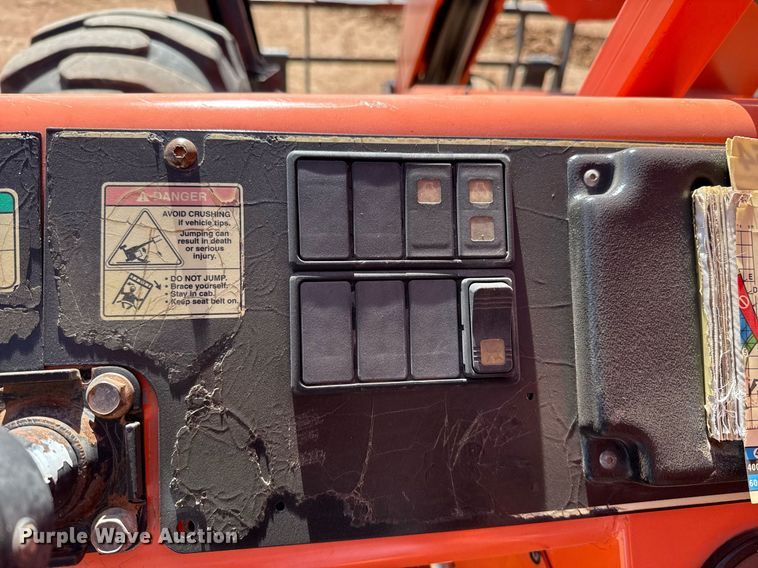 image for item ED5576 2006 JLG 10054 telehandler