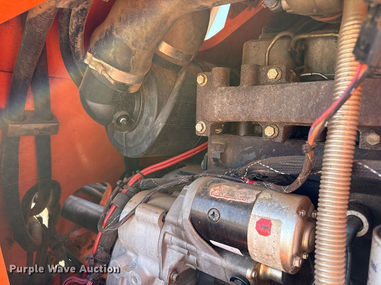 image for item ED5576 2006 JLG 10054 telehandler