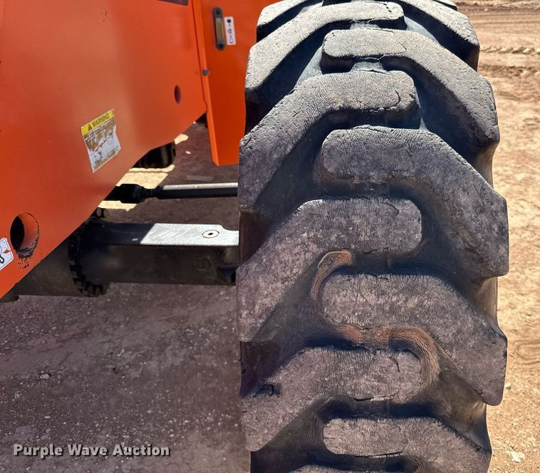 image for item ED5576 2006 JLG 10054 telehandler