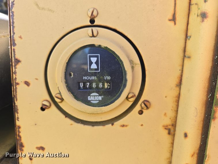 image for item EF2989 1980 Galion 503 Series L rigid frame motor grader