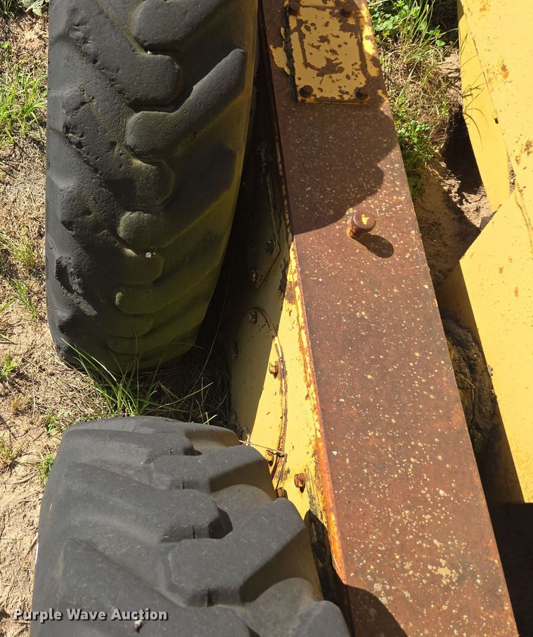 image for item EF2989 1980 Galion 503 Series L rigid frame motor grader