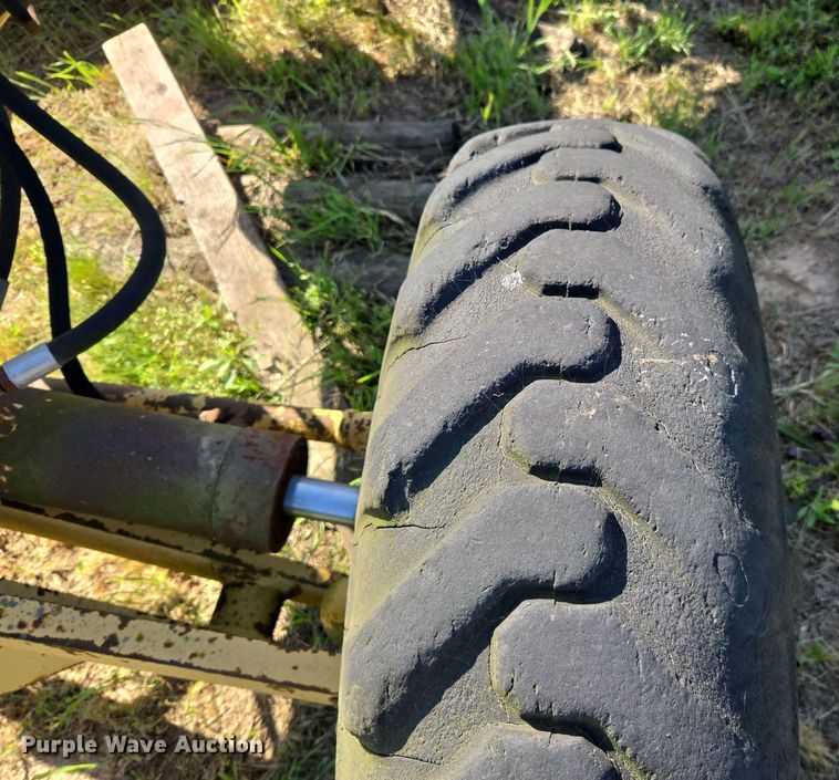 image for item EF2989 1980 Galion 503 Series L rigid frame motor grader