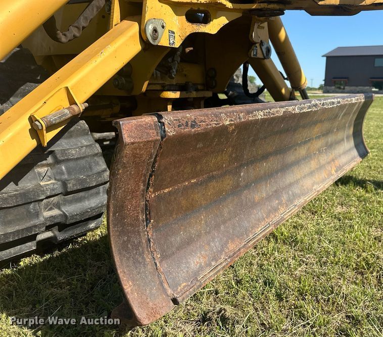 image for item EF2996 2010 Vermeer RTX750 trencher