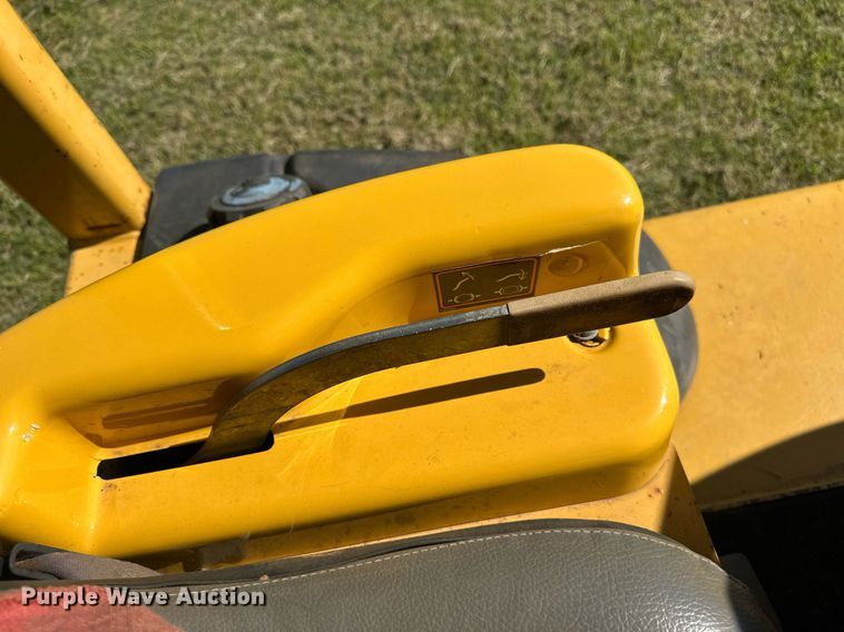 image for item EF2996 2010 Vermeer RTX750 trencher