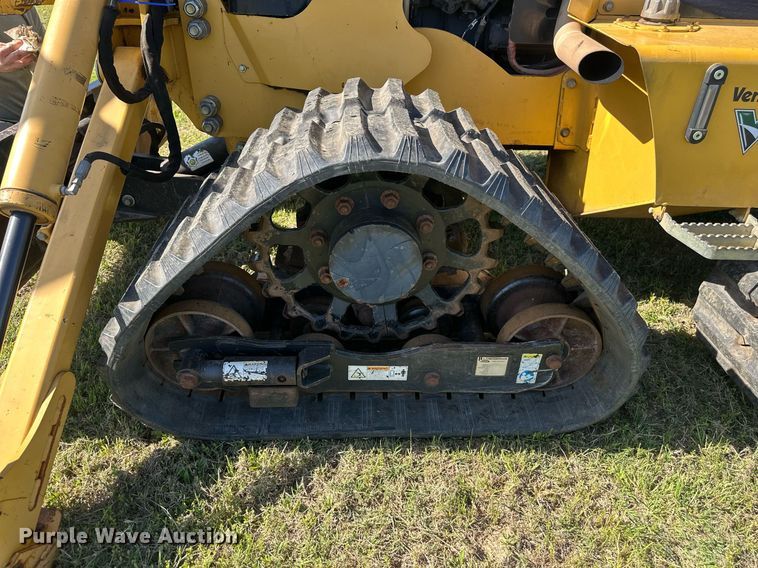 image for item EF2996 2010 Vermeer RTX750 trencher