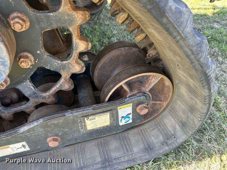 image for item EF2996 2010 Vermeer RTX750 trencher