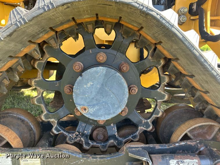 image for item EF2996 2010 Vermeer RTX750 trencher