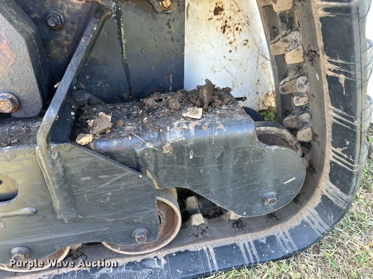 image for item EF2998 2022 Bobcat MT100 compact utility loader