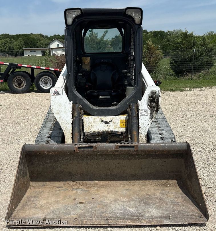 image for item EF3015 2022 Bobcat T550 tracked skid steer loader