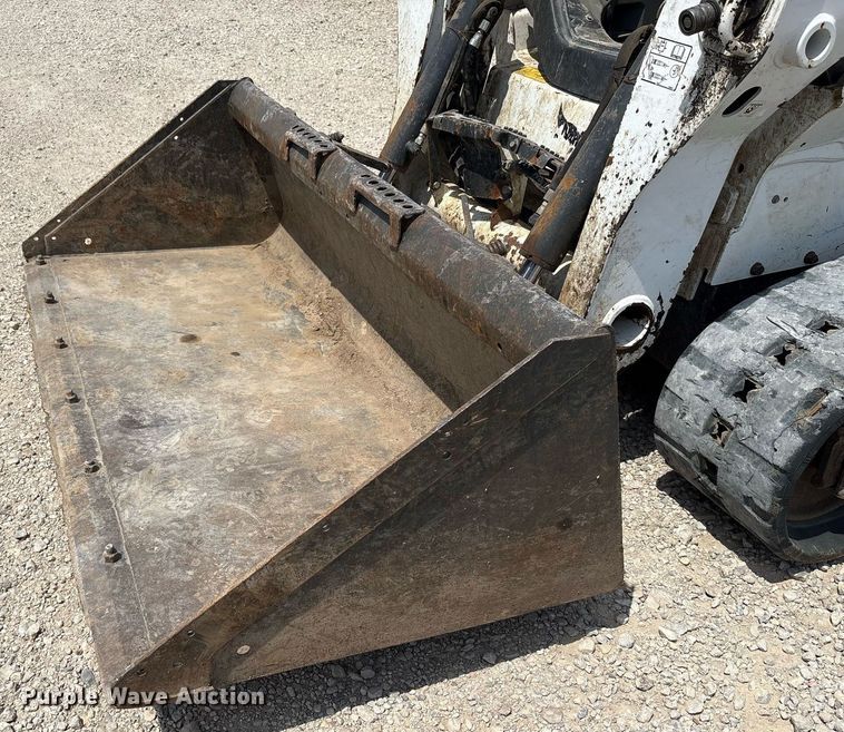 image for item EF3015 2022 Bobcat T550 tracked skid steer loader