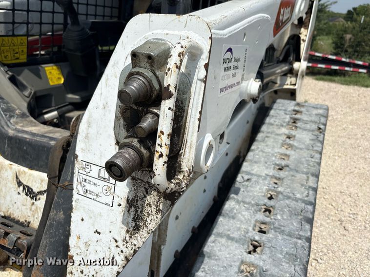 image for item EF3015 2022 Bobcat T550 tracked skid steer loader
