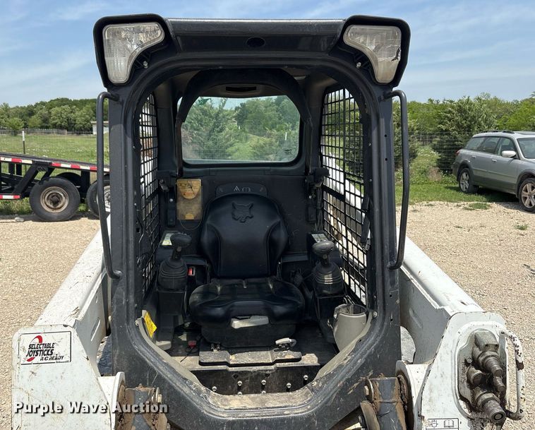 image for item EF3015 2022 Bobcat T550 tracked skid steer loader