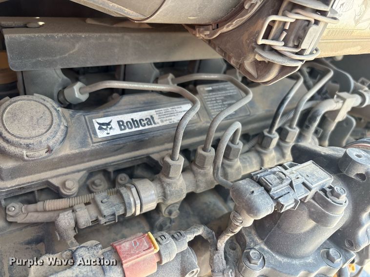 image for item EF3015 2022 Bobcat T550 tracked skid steer loader