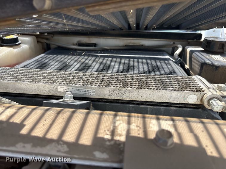 image for item EF3015 2022 Bobcat T550 tracked skid steer loader