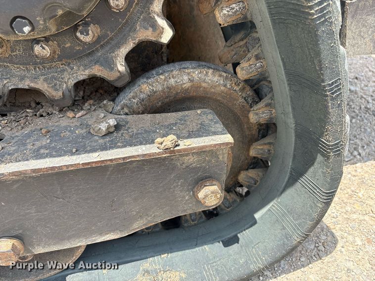 image for item EF3015 2022 Bobcat T550 tracked skid steer loader