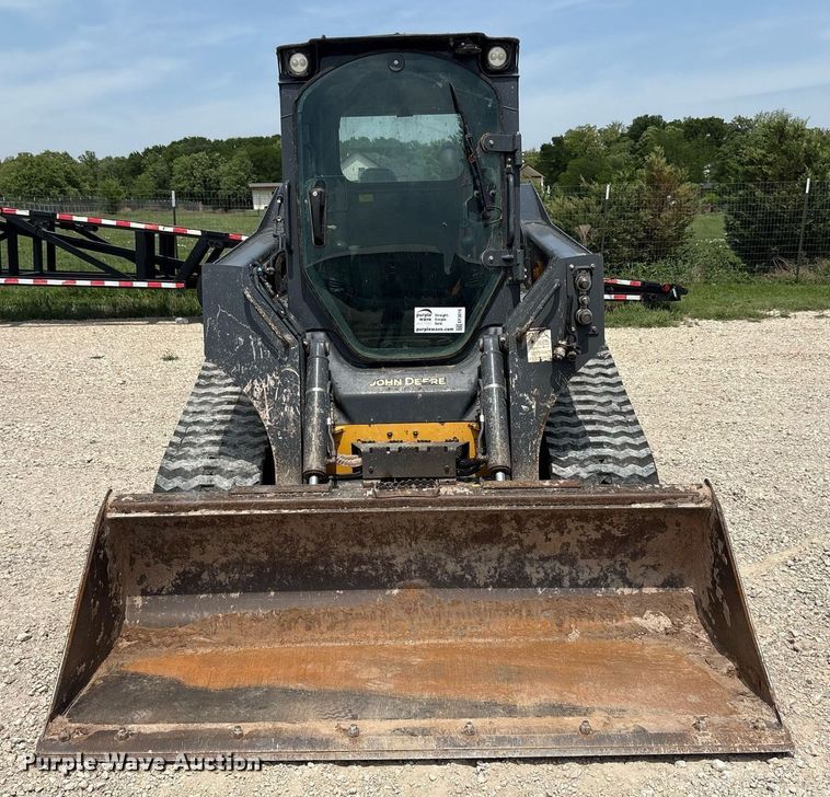 image for item EF3016 2019 John Deere 325G tracked skid steer loader