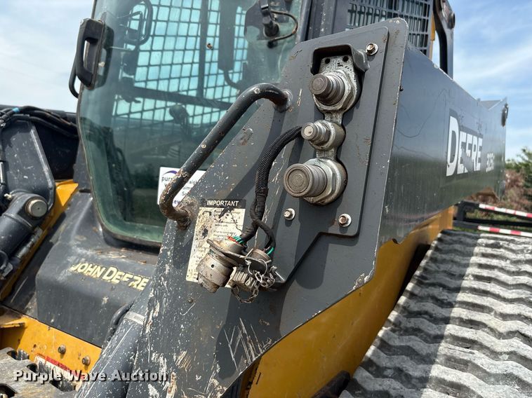 image for item EF3016 2019 John Deere 325G tracked skid steer loader
