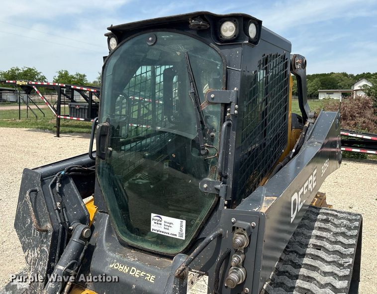 image for item EF3016 2019 John Deere 325G tracked skid steer loader